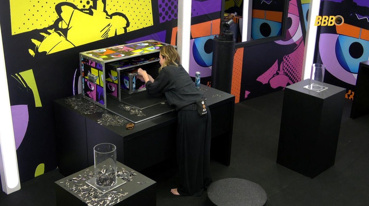 Central Reality tweet media