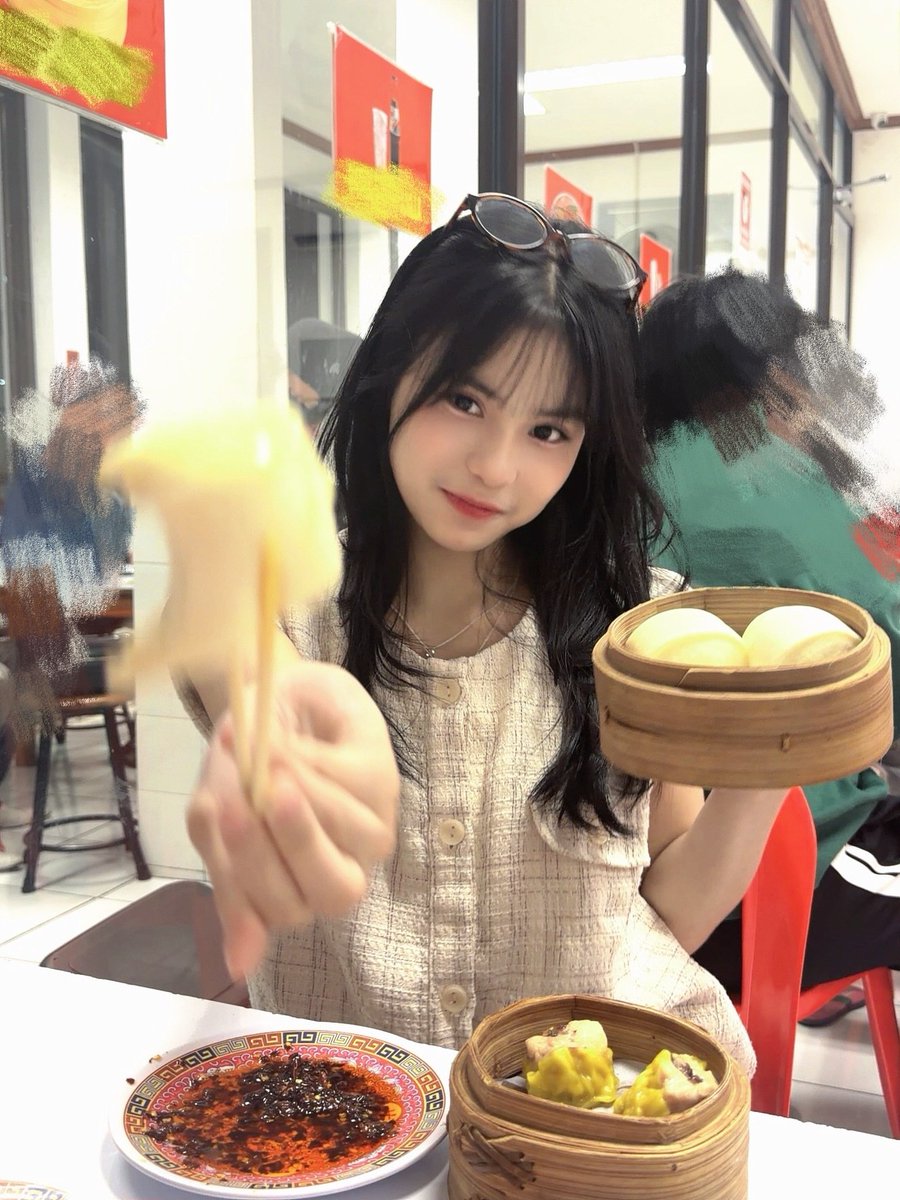 ᴀɴɢᴇʟ ⋆ ˚｡⋆୨୧˚　˚୨୧⋆｡˚ ⋆ tweet media