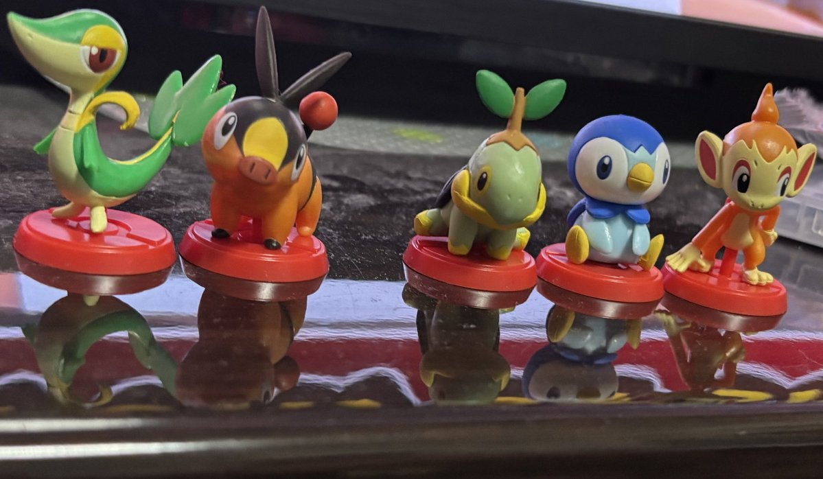 マメチビ tweet media