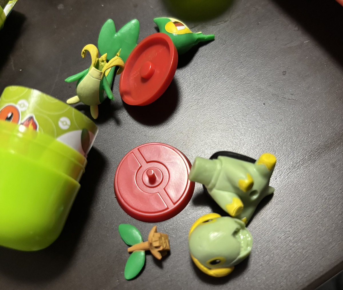 マメチビ tweet media