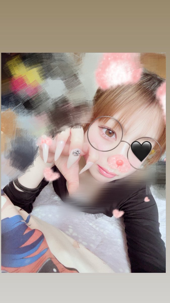 𝔂𝓾𝔃𝓾 tweet media