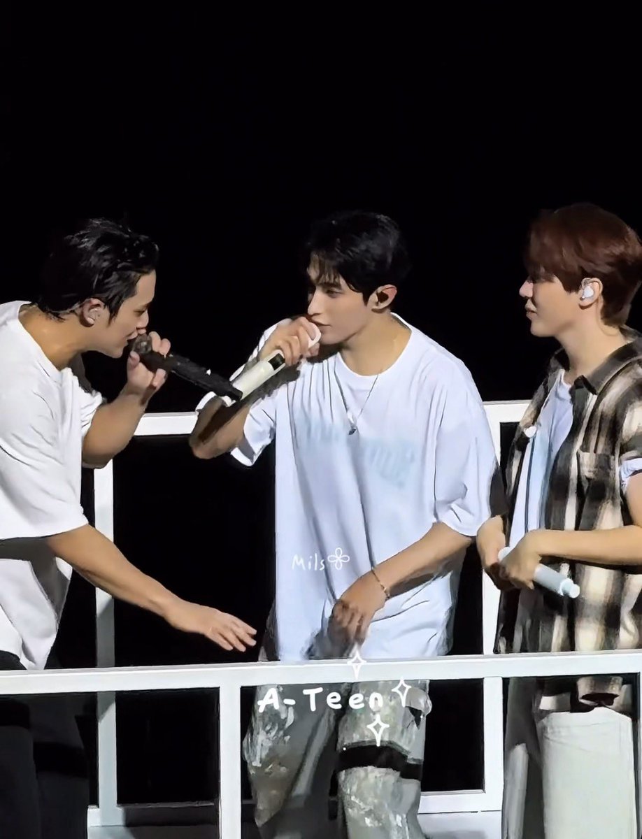 Mils 𖧷 tweet media