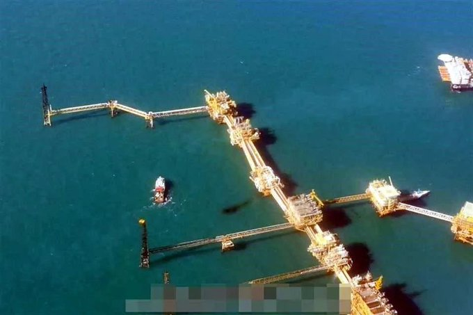 RedChairaDelsur tweet media