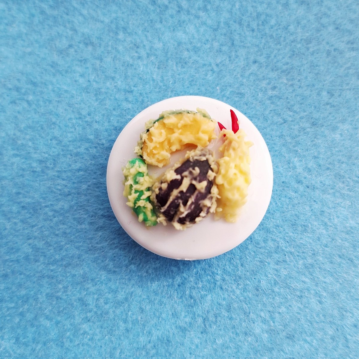 天ぷらマグネット✨

準備ができたらメルカリに出品します

#ハンドメイド　#マグネット　#ミニチュアフード　#天ぷら　#粘土雑貨