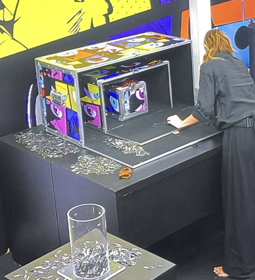 veehnault tweet media