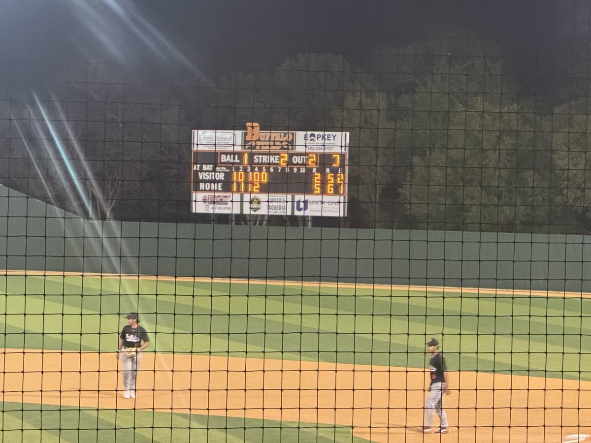 Chris Howard tweet media