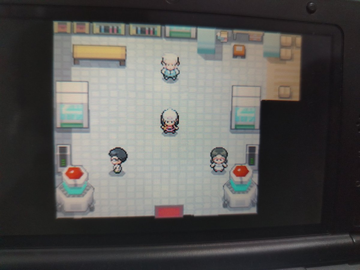 Lil_Sammy89's tweet photo. Got my 3ds working after so many years, I can finally play again my old ds and 3ds Pokémon games https://t.co/xUKgqIjZBq
