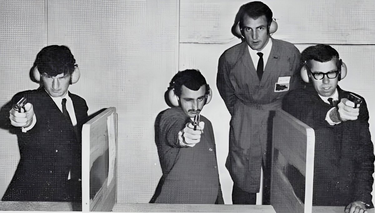 australian kitsch 🦘 tweet media