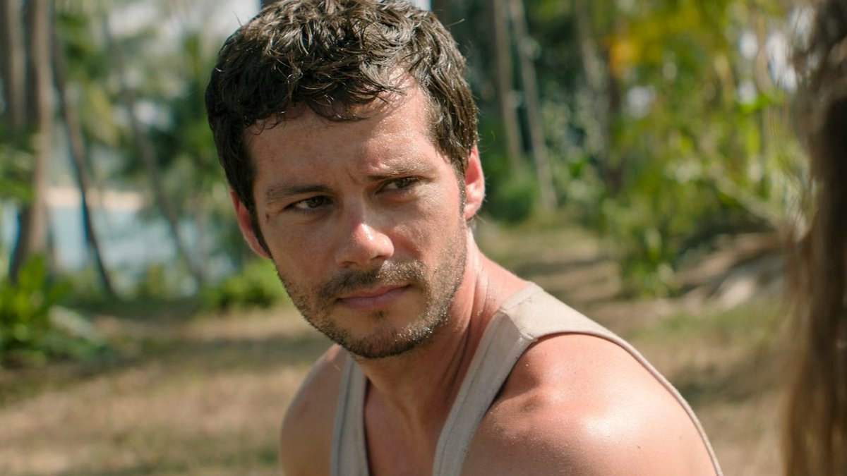 jlinzombie's tweet photo. Imagina ficar perdida numa ilha deserta com esse homem... https://t.co/FLpjz4uBGp