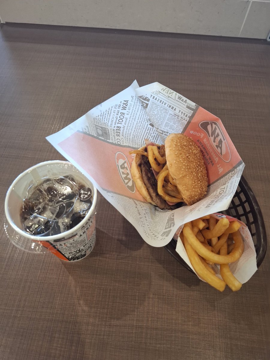 MIJObeKING tweet media