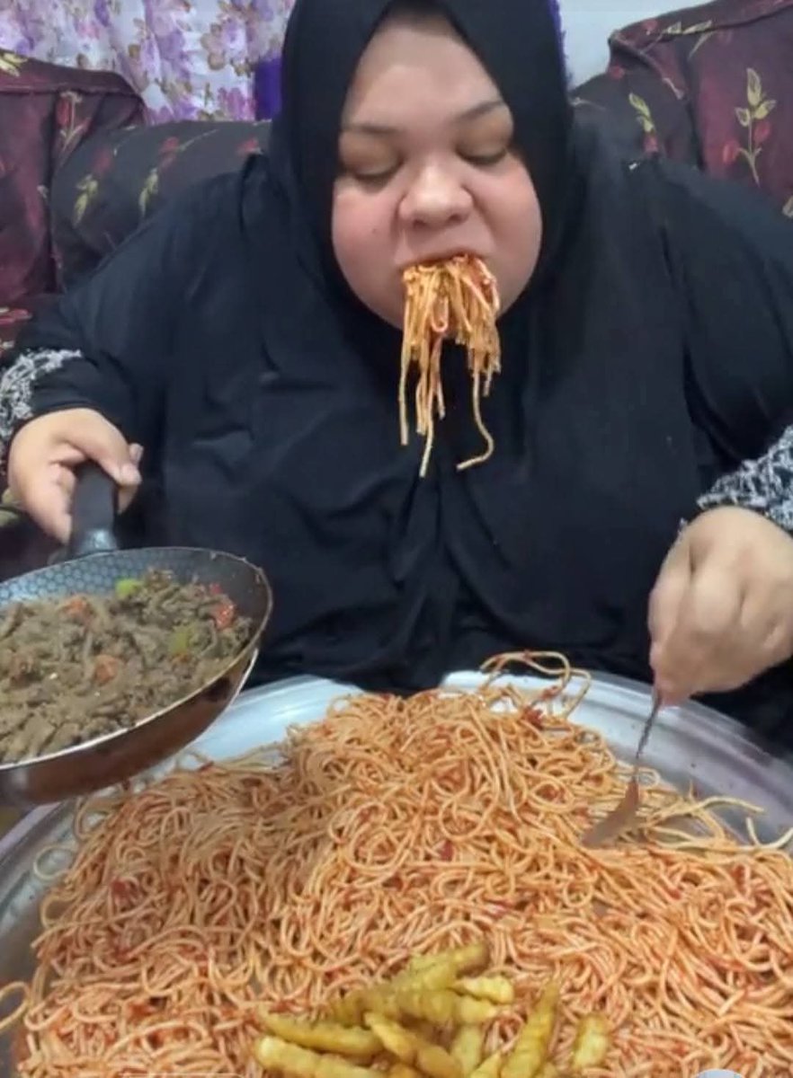 ShowStealer tweet media