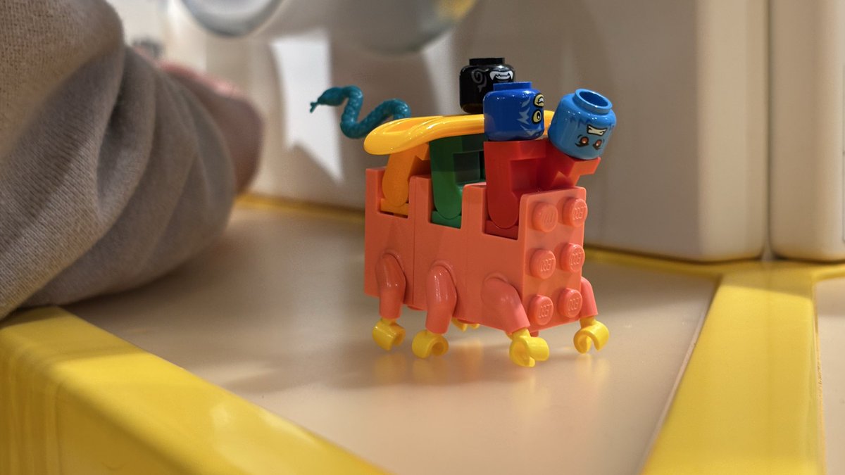 レゴショップでキメラ作ったから見て