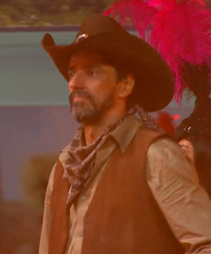 Central Reality tweet media