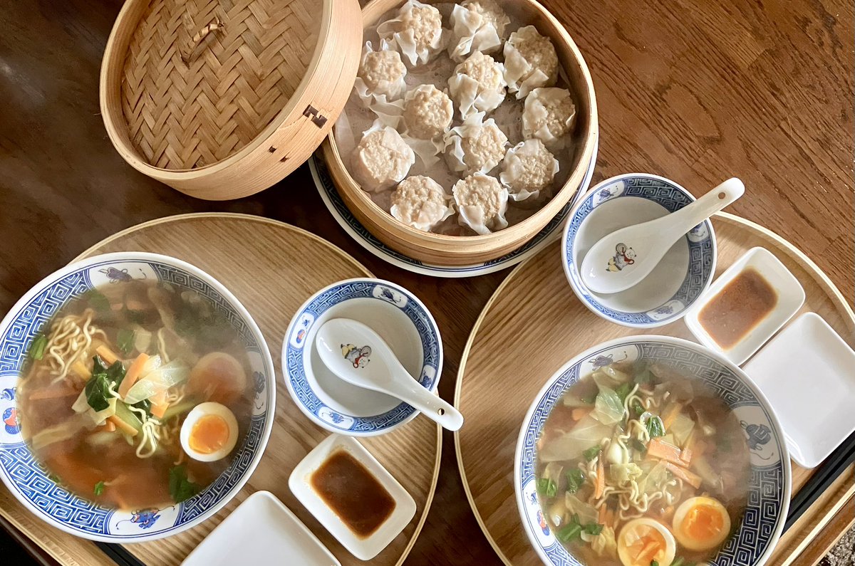 なないろ tweet media