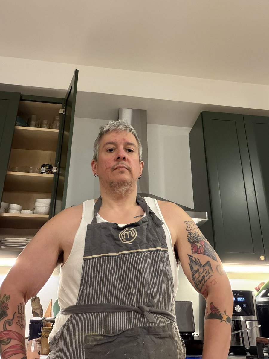 FPrimeX is the Life of a Showgirl(boy)𓅃 tweet media