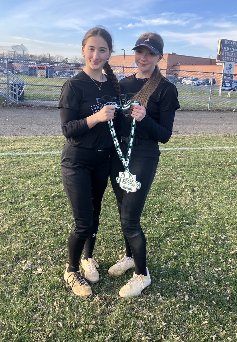 Raritan Softball tweet media