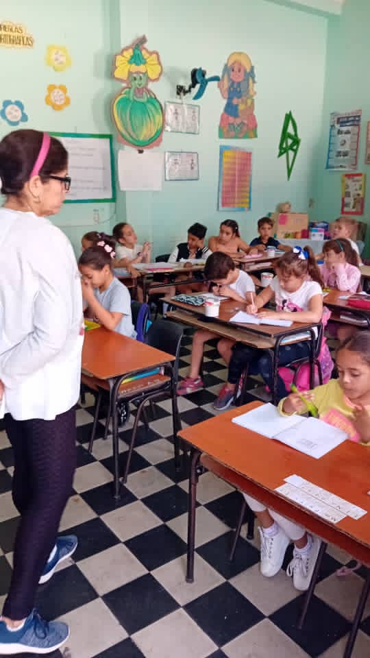 📚🧑‍🏫 || La Educacion Primaria inmersa en el aseguramiento de su etapa evaluativa para el cierre de período desde la atención a las necesidades educativas de nuestros niños y niñas. 

#CubaEduca #CubaMined #VillaClaraConTodos #EducacionVillaClara <a href="/MilaxyA/">Milaxy Yanet Sánchez Armas</a> <a href="/Yamilet50088609/">Yamilet Herrera</a>