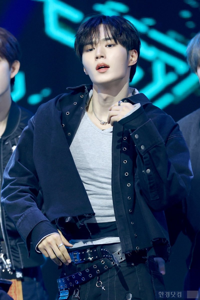 ･•˚ ‧｡ JSZ 젵 °‧ ₊ ˚ tweet media