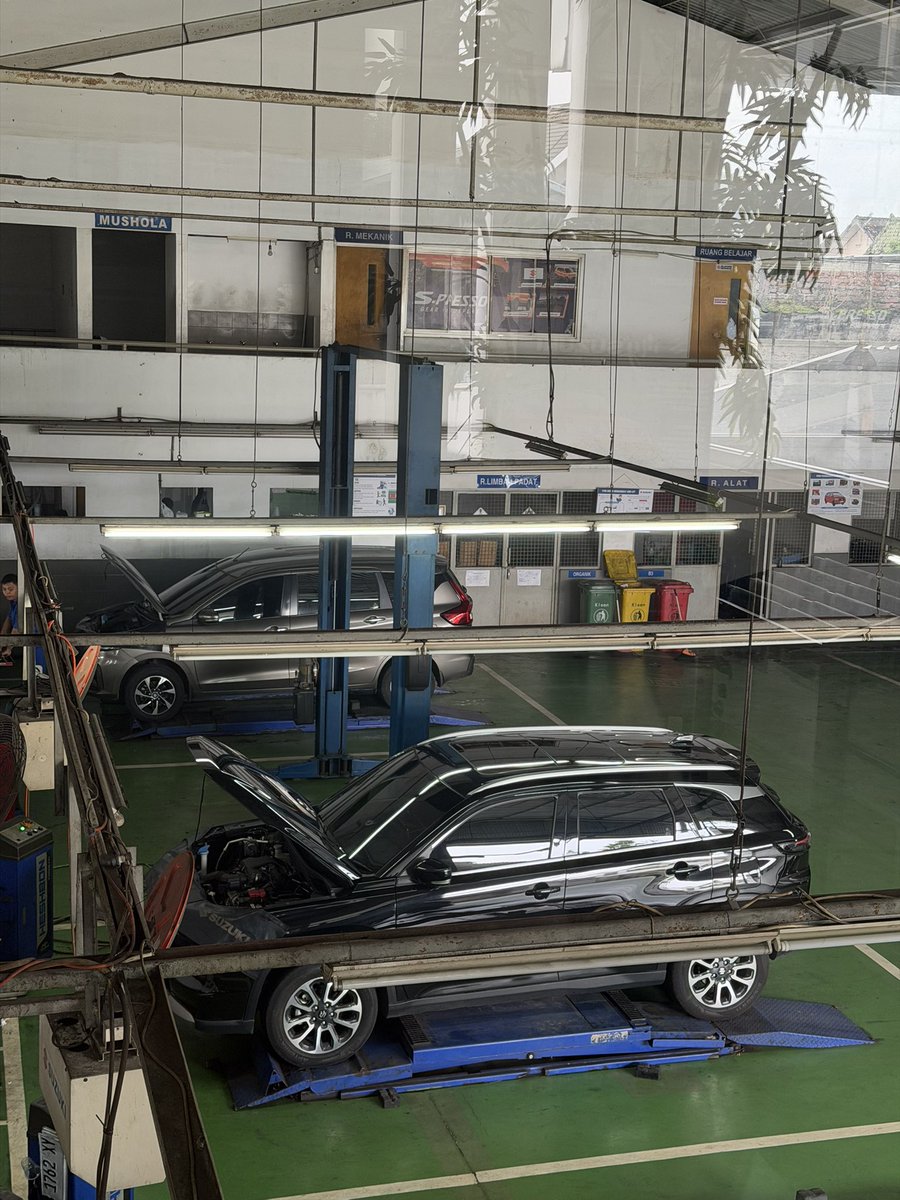 Bhaguz Hernawan tweet media