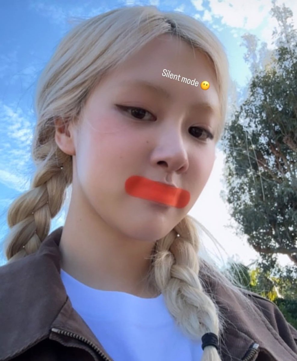 latampink tweet media