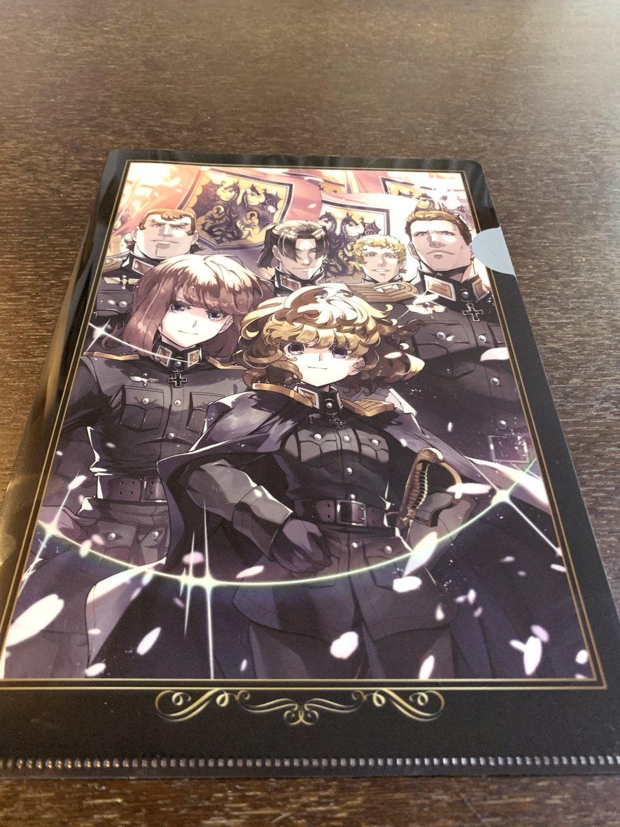 本日3/26は月刊コンプエース5月号の発売日です!
コミカライズ版幼女戦記は光栄にもコンプエースの表紙を飾らせていただいております✨
また、第115章:邂逅Ⅰを掲載させていただいております。
付録は第二〇三航空魔導大隊幹部たちの勇姿を映したクリアファイル!
よろしくお願いします! 