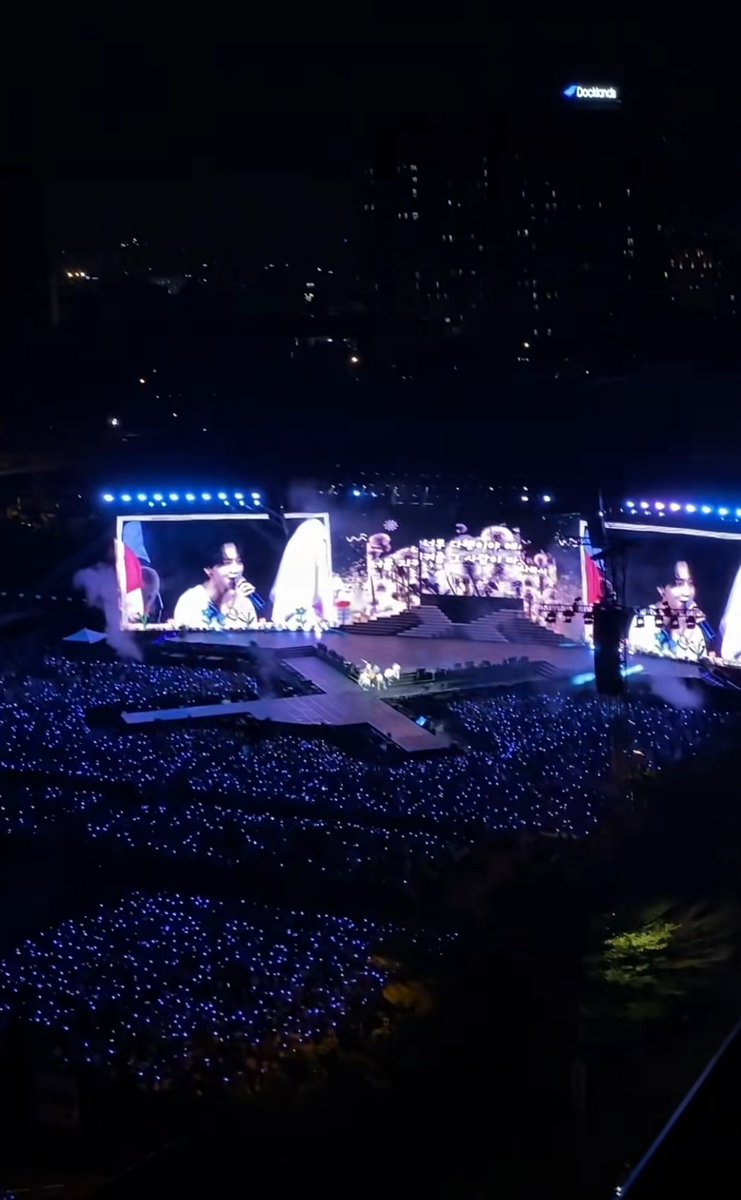 I feel proud, I am proud, sapphire blue reigns 💙🫶

#SUPERJUNIOR #슈퍼주니어