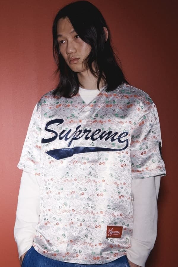 Supreme Plus tweet media