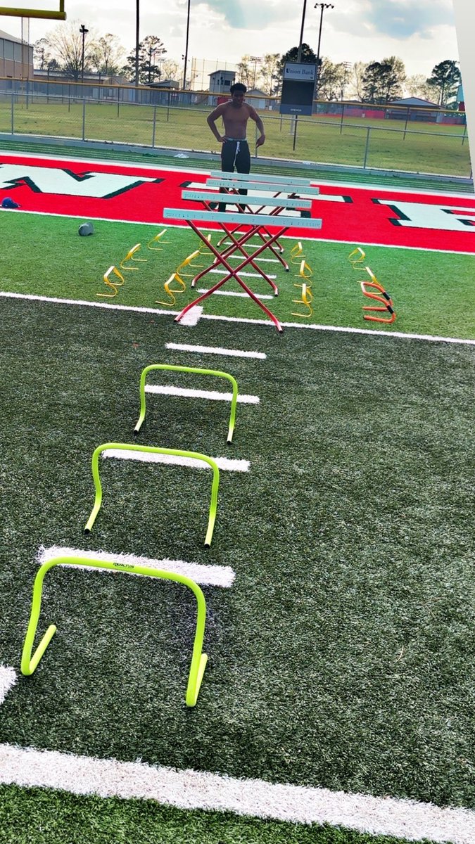 Javion Lewis tweet media