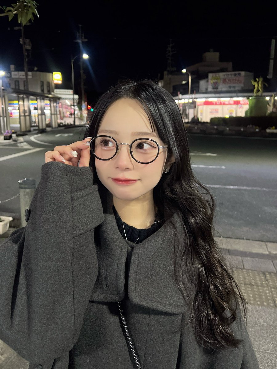 まかろん tweet media