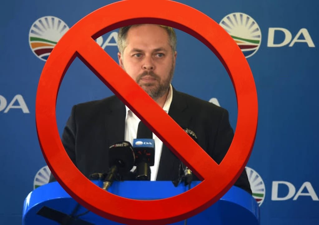Thabo Innocent Mathebula tweet media