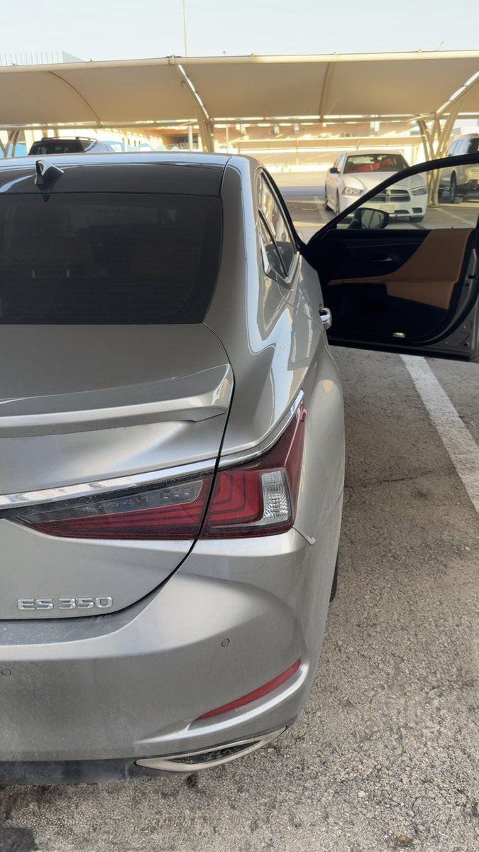 ابو سلوم tweet media