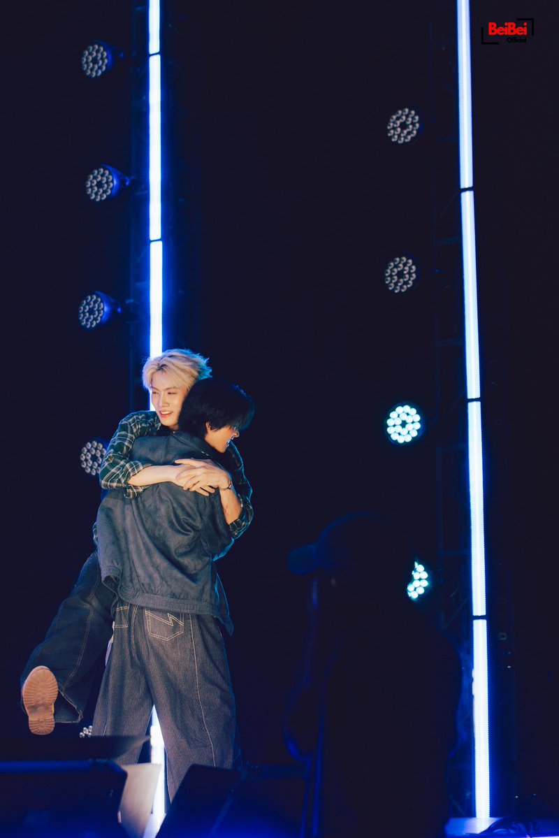 น่ารัก 🌟❤️

#BeiBeiKrit
#SHINEBOYSxBEIBEI
#SHINEBOYSxDD
#SHINEBOYS