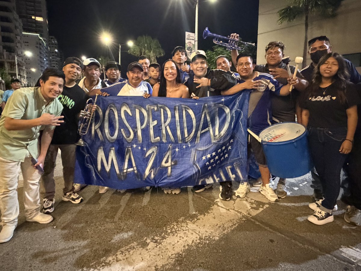 Emmy Inga L. tweet media