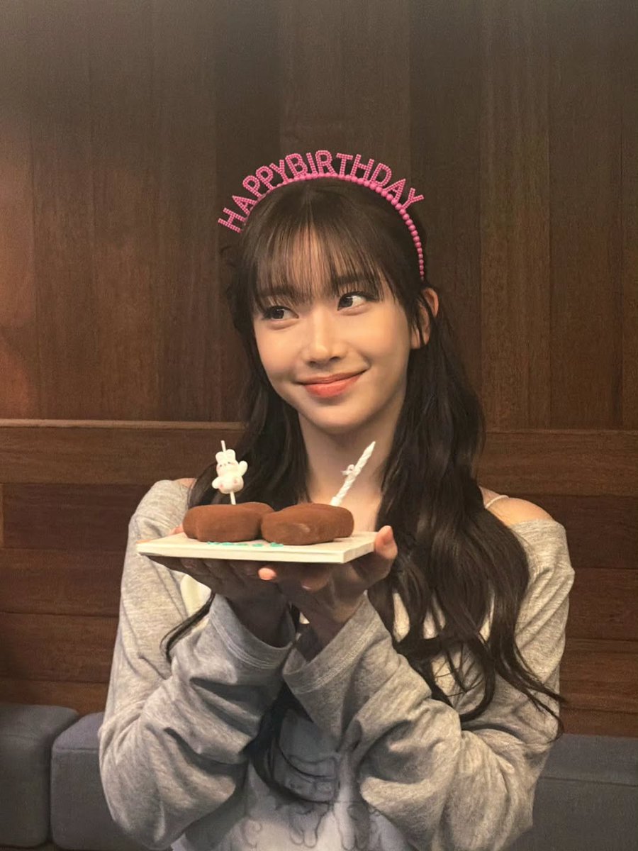 ️️ ️️ ️️ ️️ ️️ ️️ ️️ tweet media