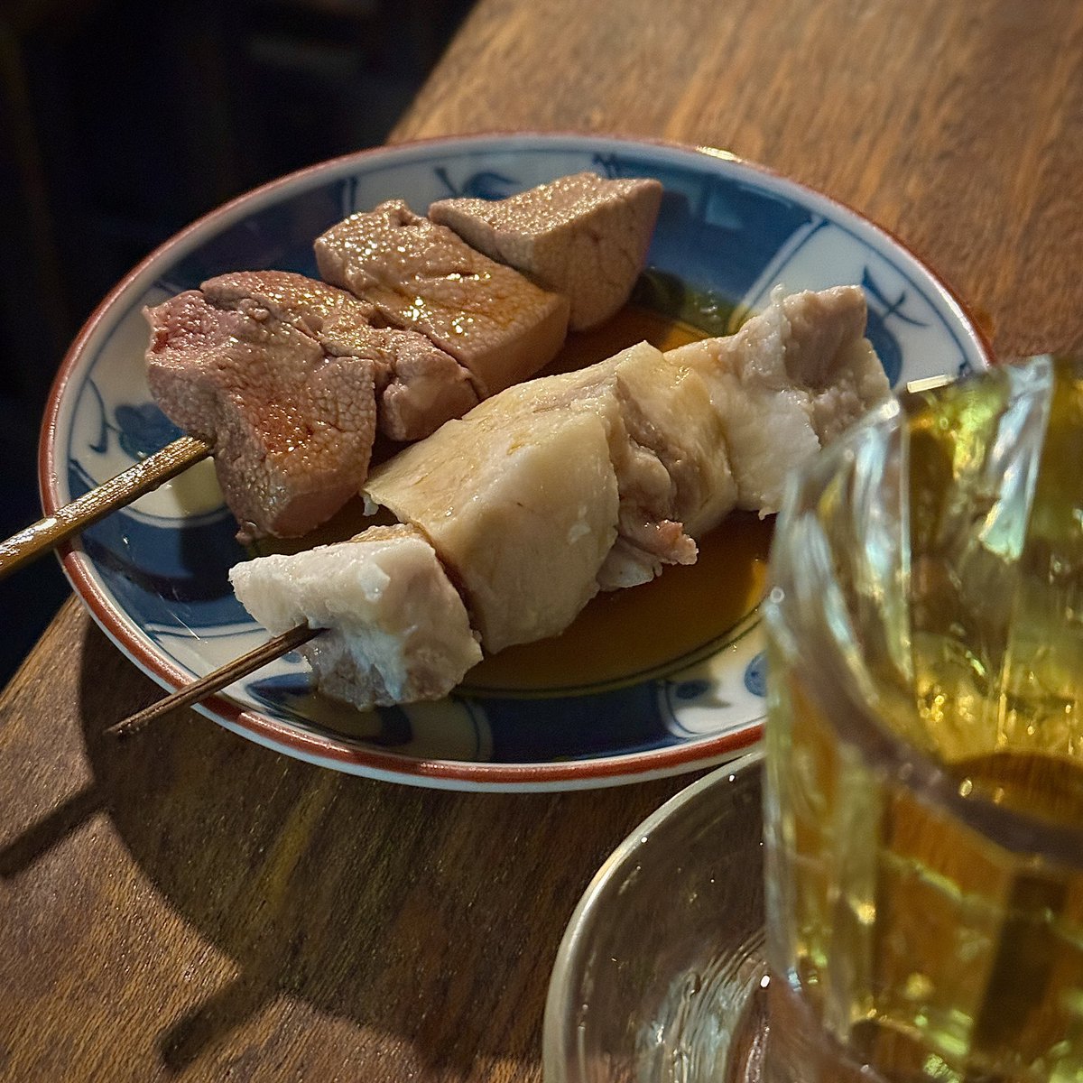 うめともつ tweet media