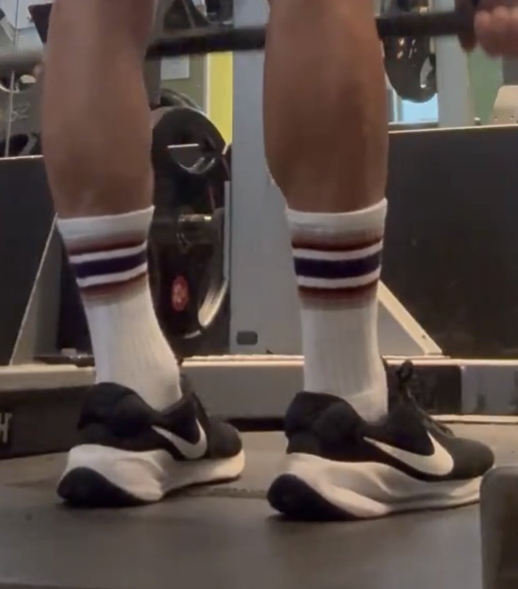 ゆーへい tweet media