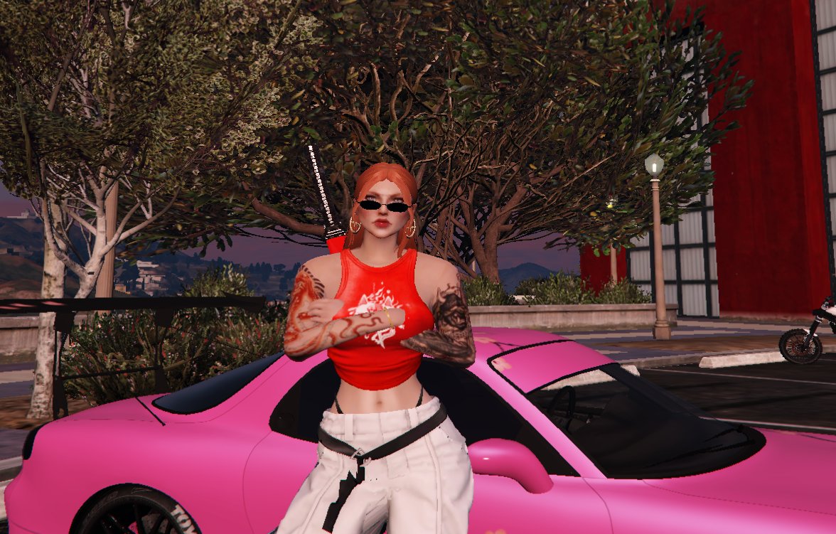 Lady 🎌 tweet media