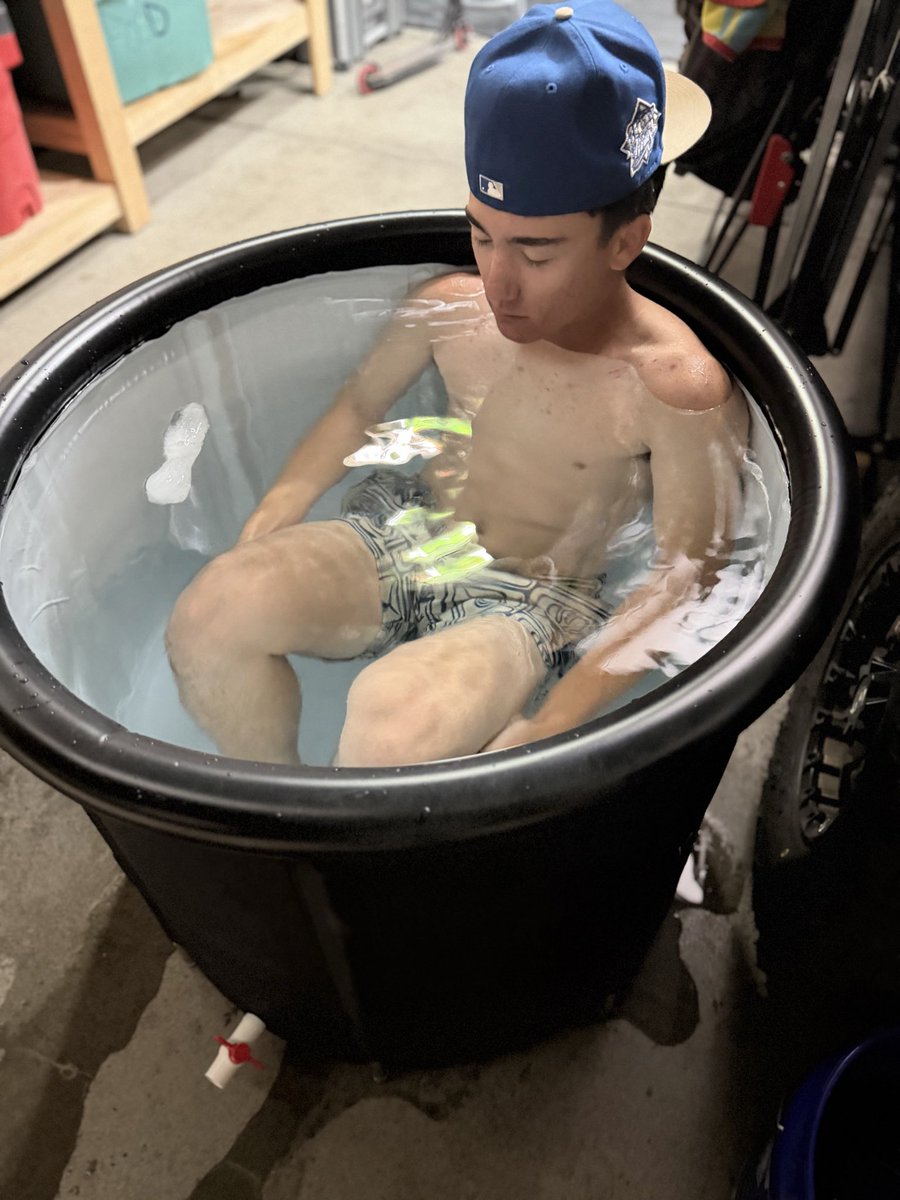 oliver schoppmann tweet media