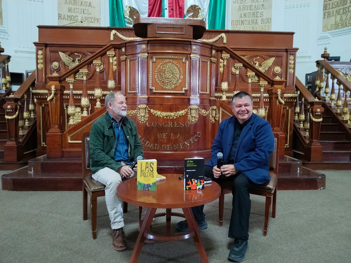 AlbarranRi26233's tweet photo. Maravillosa sala de Lectura en un lugar Hermoso @migueldlacruz #LeoConElOnce #MichaelSledge #LasPozas @Dharma_Books @OnceNoticiasTV @Congreso_CdMex https://t.co/hamlkzlCDS