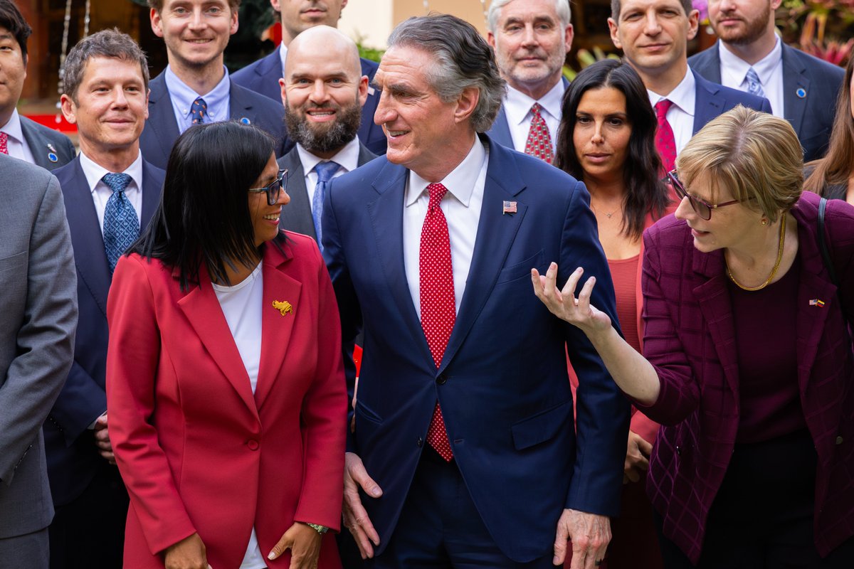 Edgar C. Otálvora tweet media