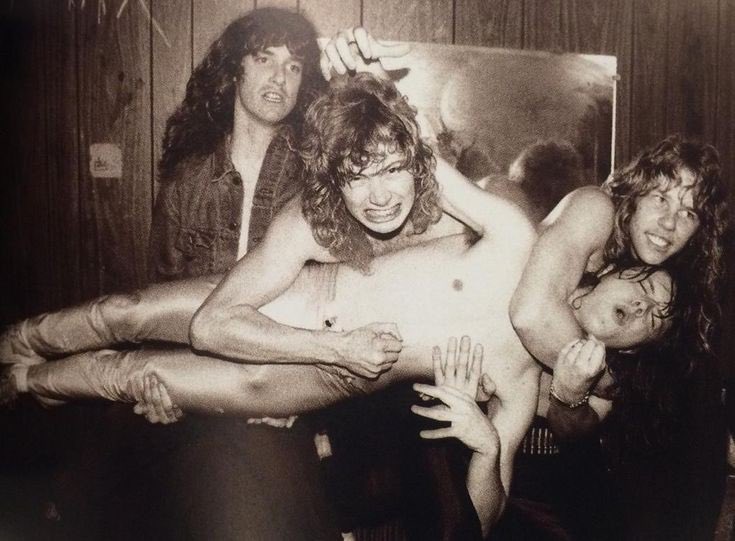 Hetfieldstaine Archive tweet media