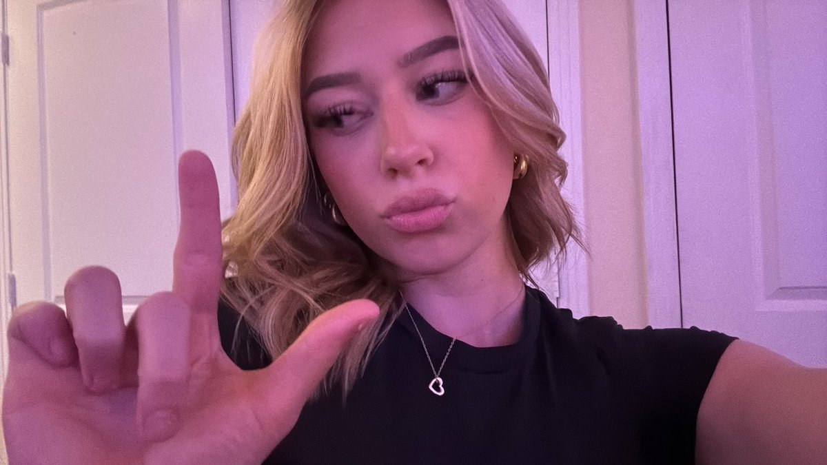 goddesslily tweet media