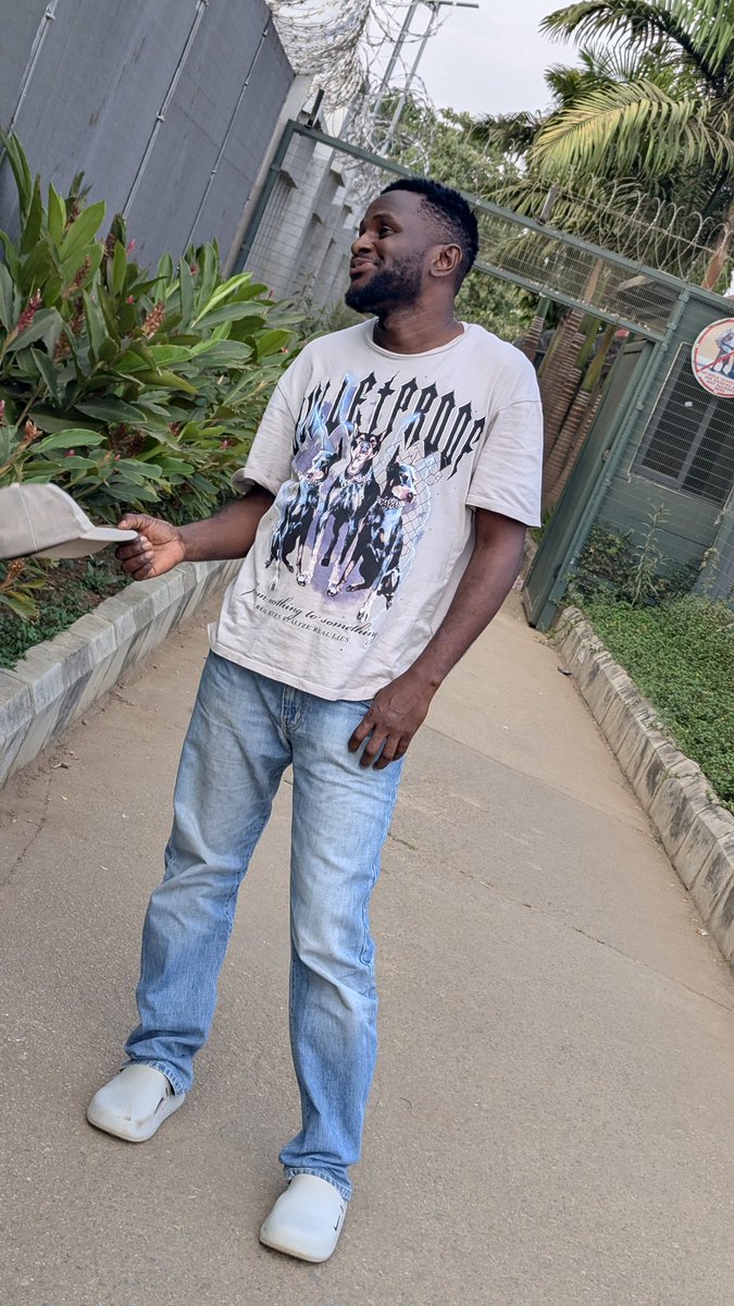 ElvisAlamanjo's tweet photo. It's been a while 🫰 https://t.co/EJj1woacah