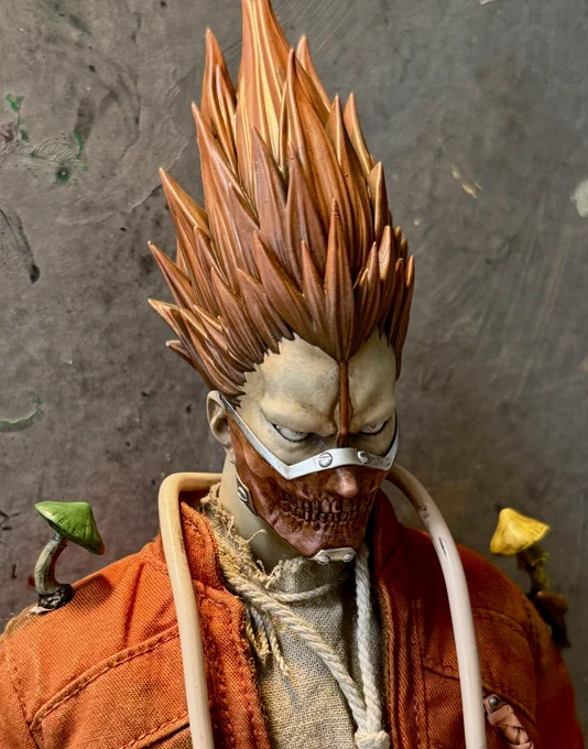 ドロヘドロおもちゃ情報 threezero から 林田がデザイン絵を描いた 煙の1/6フィギュアが出たよー なんと目玉が動く! キノコいっぱい&amp;キクラゲ付き! 今日から予約開始! 見てみてね↓ threezeroストア グッスマ国内流通用特設ページ