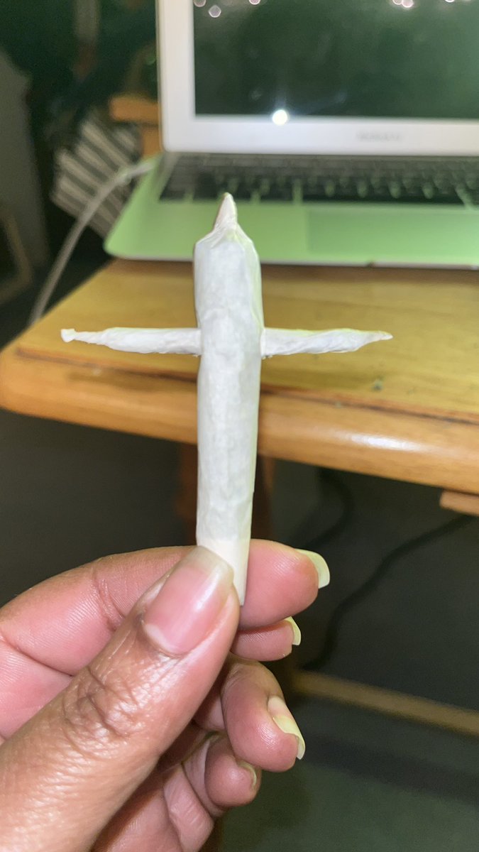 fairy weedmother 💨 tweet media