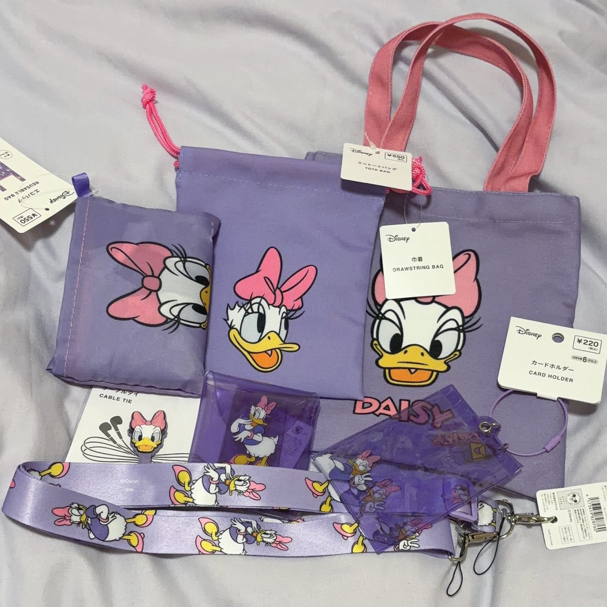 yqhb8's tweet photo. 買っちゃった😂キャンドゥで、
 #ディズニー好きな人と繋がりたい https://t.co/JdypYs8HIe