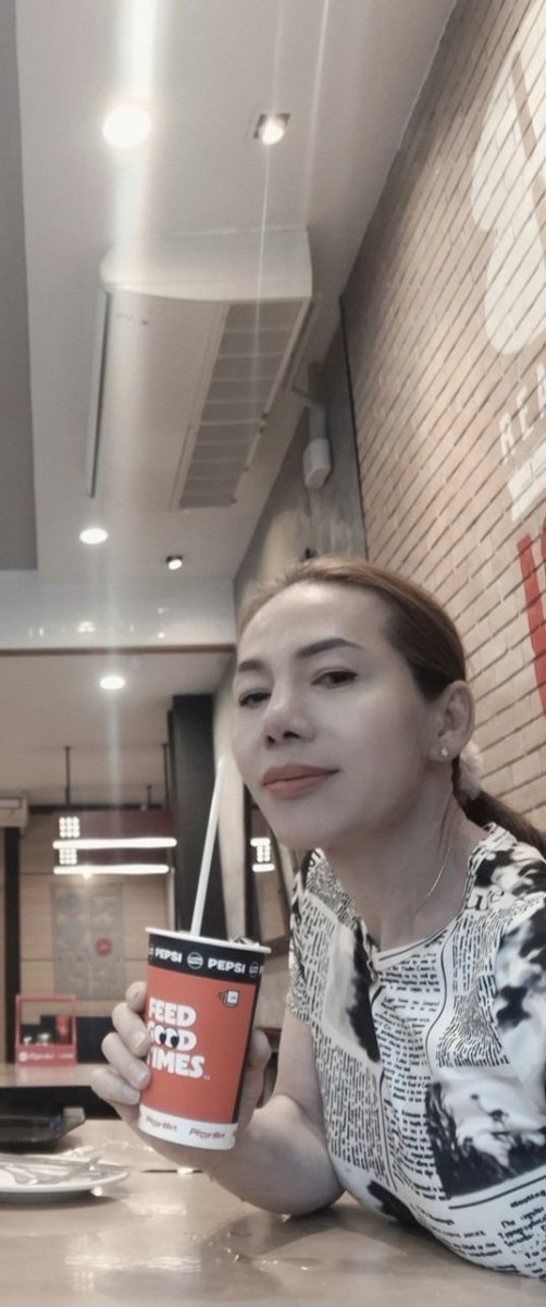 darda999999's tweet photo. Pizza แม่สายจ้าว https://t.co/YHO2KCJC4b