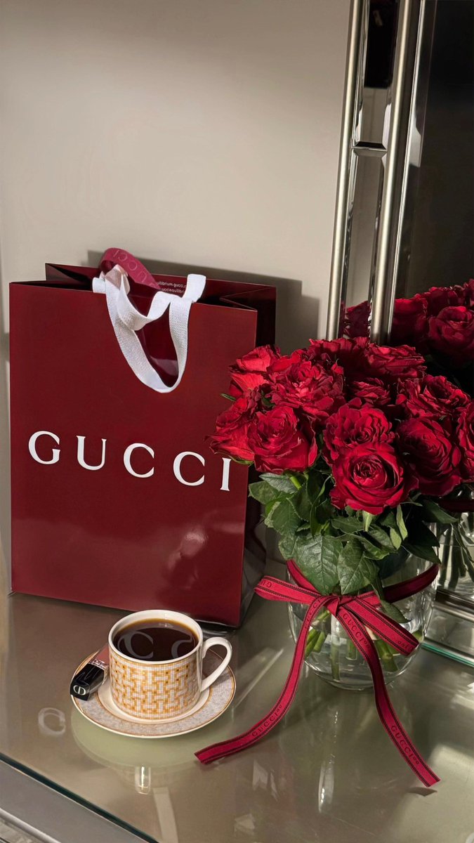 دلال النويصر tweet media