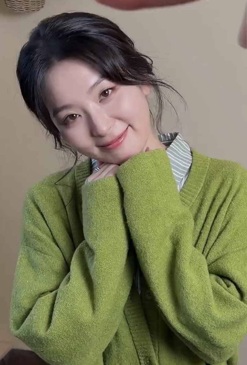 Elle 𓆩𓆪 tweet media