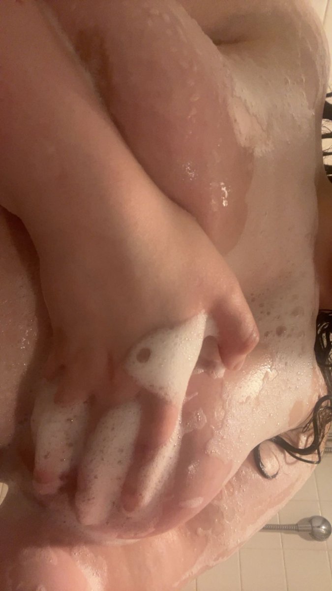 ˚ʚ♡ɞ˚ tweet media